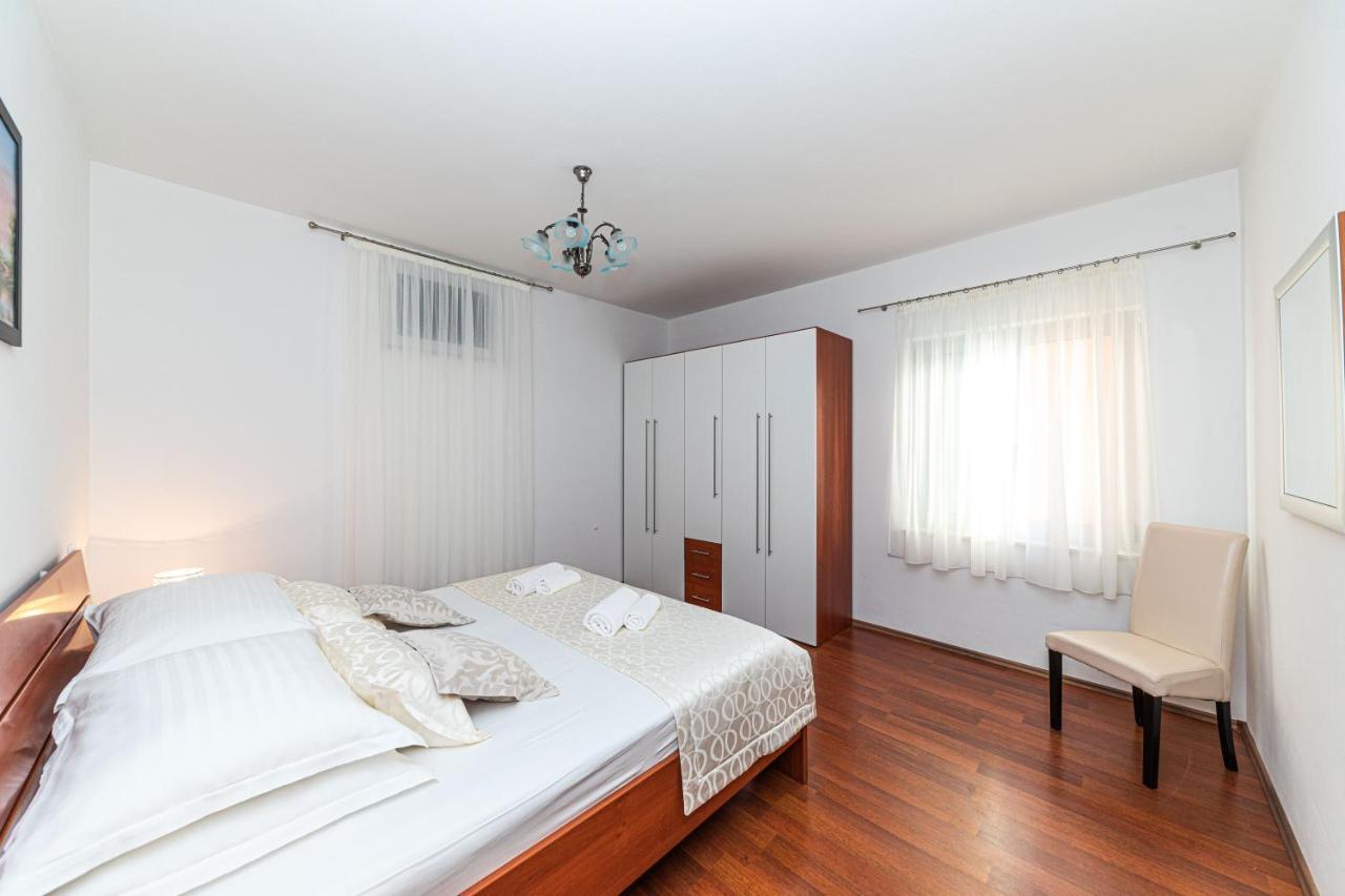 Rajcic Apartments Rogoznica  Exterior foto