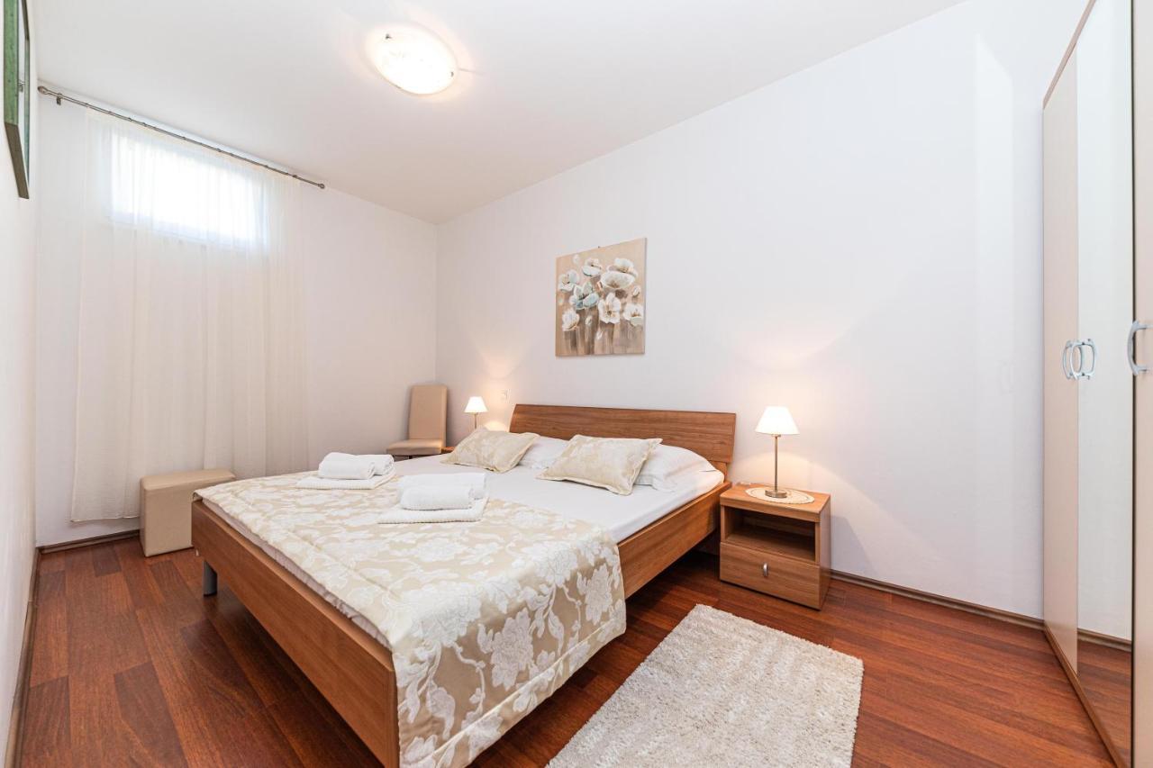Rajcic Apartments Rogoznica  Exterior foto