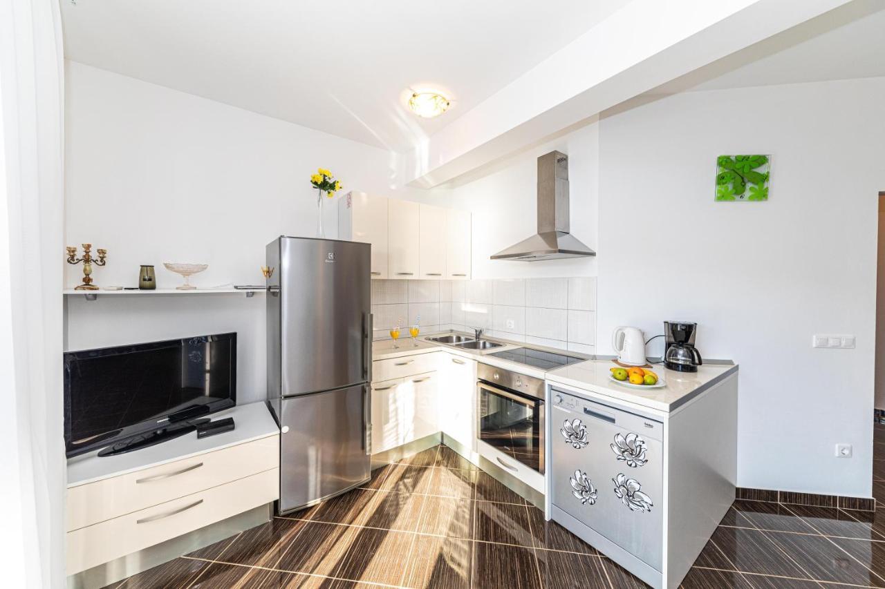 Rajcic Apartments Rogoznica  Exterior foto